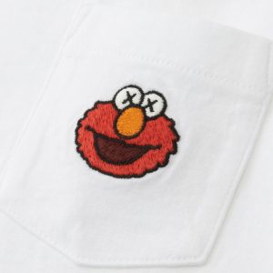 胸元