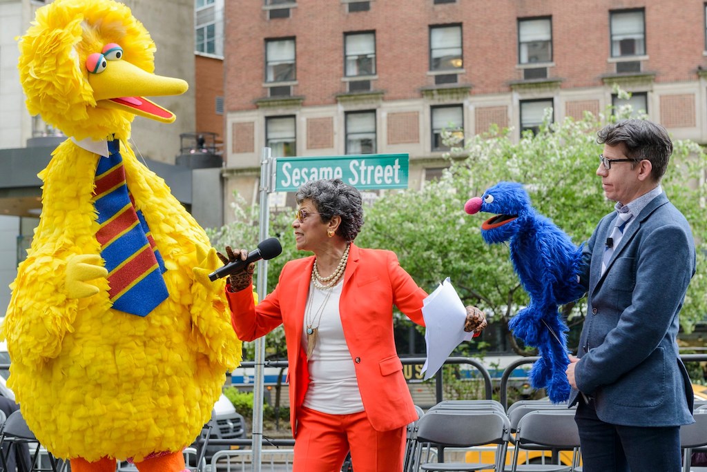©︎ 2019 Sesame Workshop. All rights reserved.