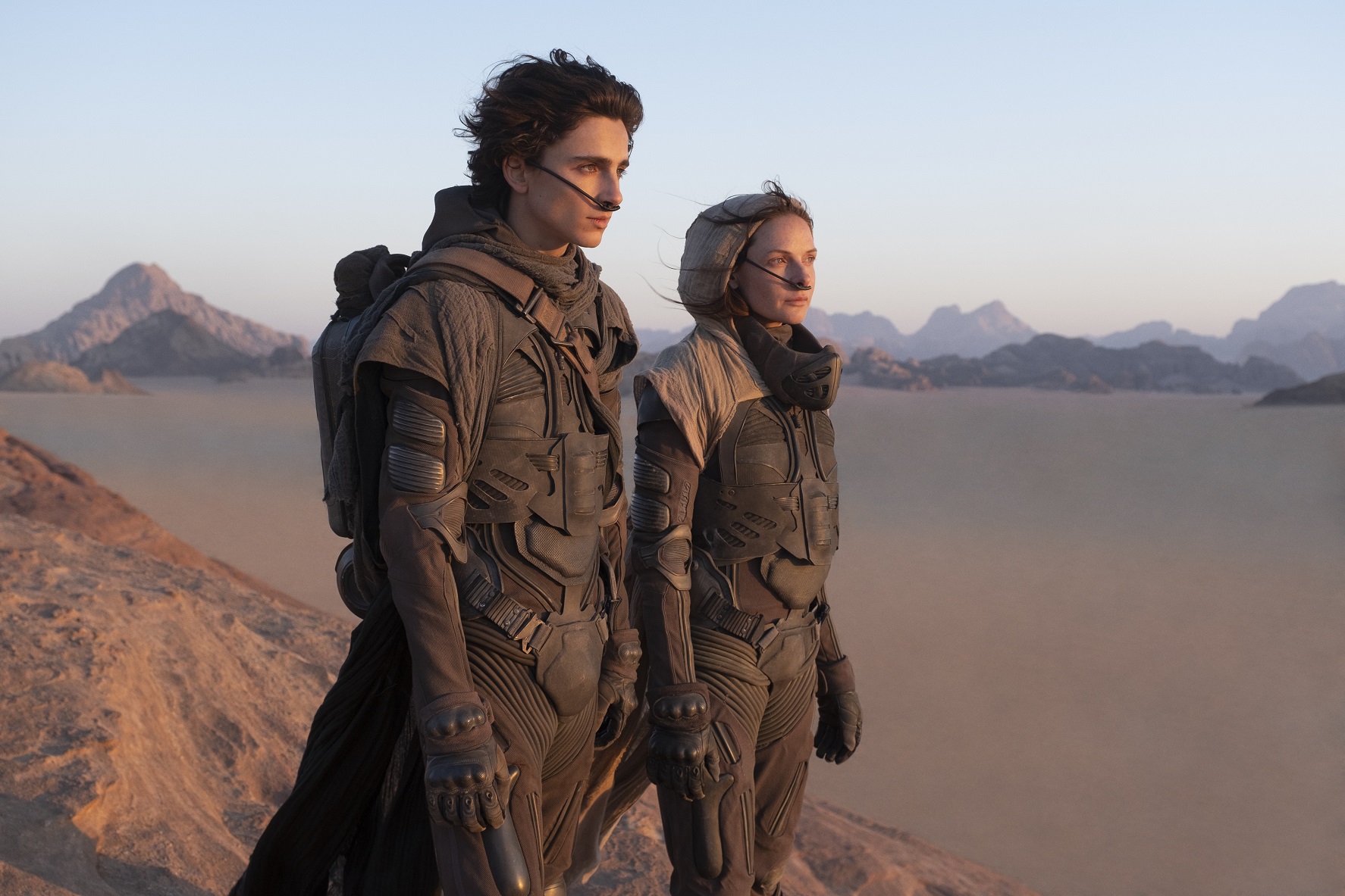 映画『DUNE/デューン 砂の惑星』のアメリカ版予告映像と主要登場人物のポスターを公開—ロサンゼルスではスペシャルイベントも