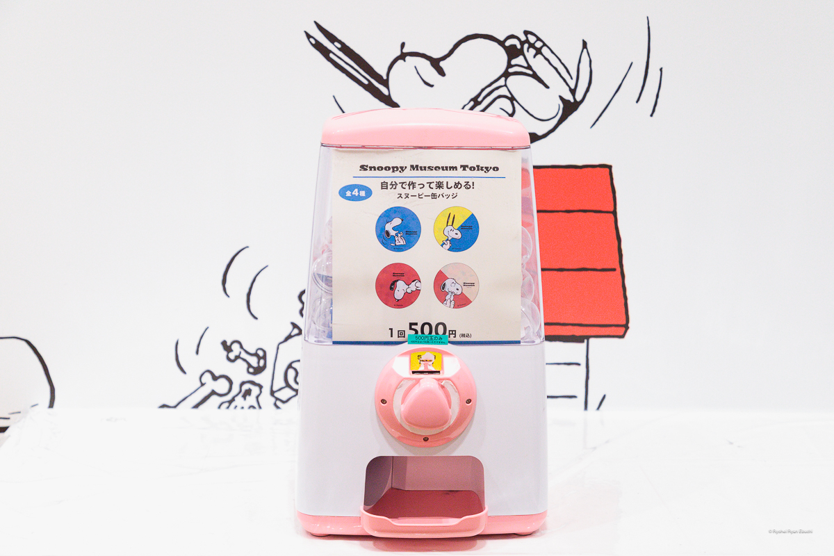 スヌーピー缶バッジ